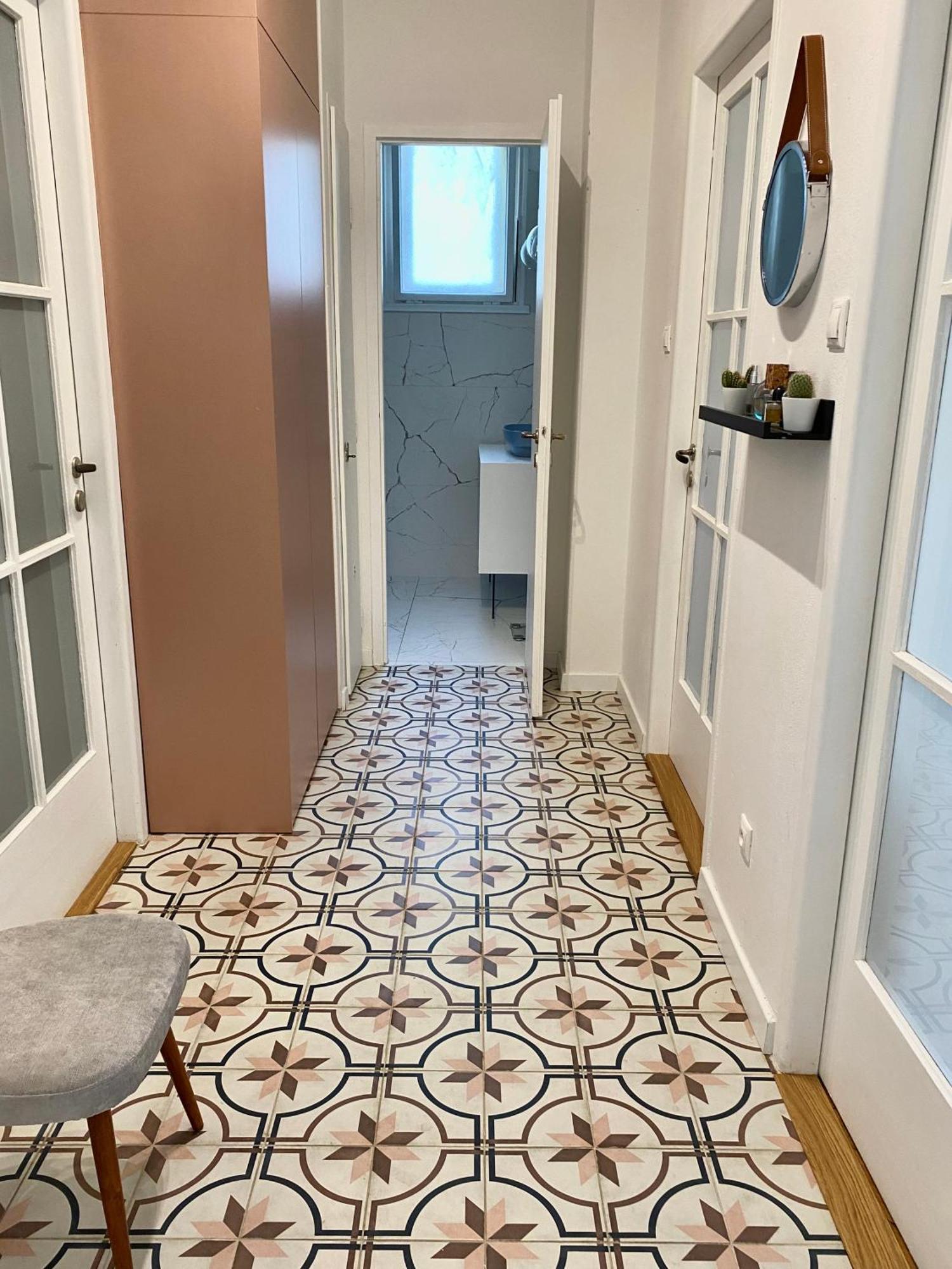 Franakrala Apartment In Old Town Close To Presidential Palace Bratislava Exteriör bild