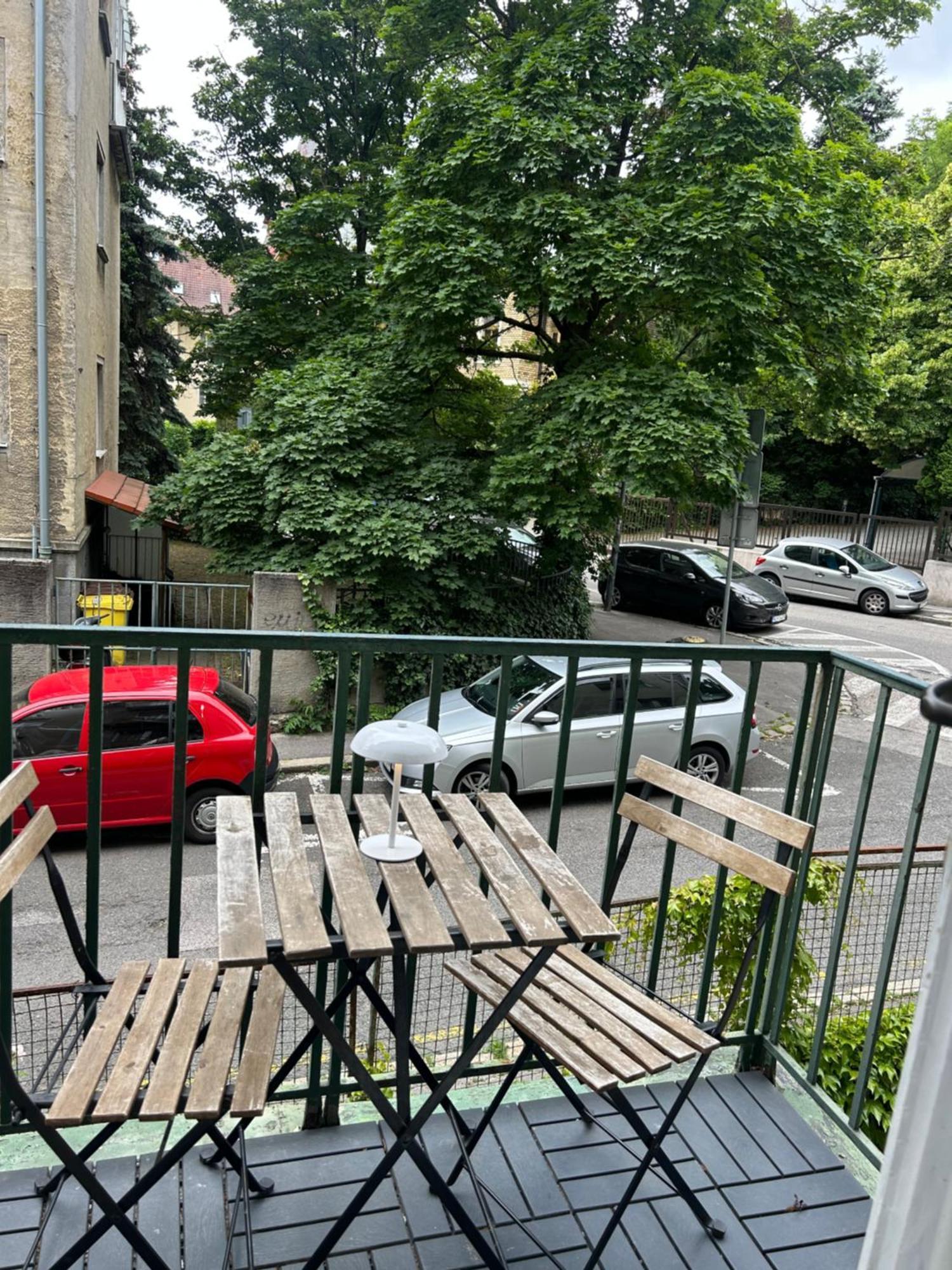 Franakrala Apartment In Old Town Close To Presidential Palace Bratislava Exteriör bild